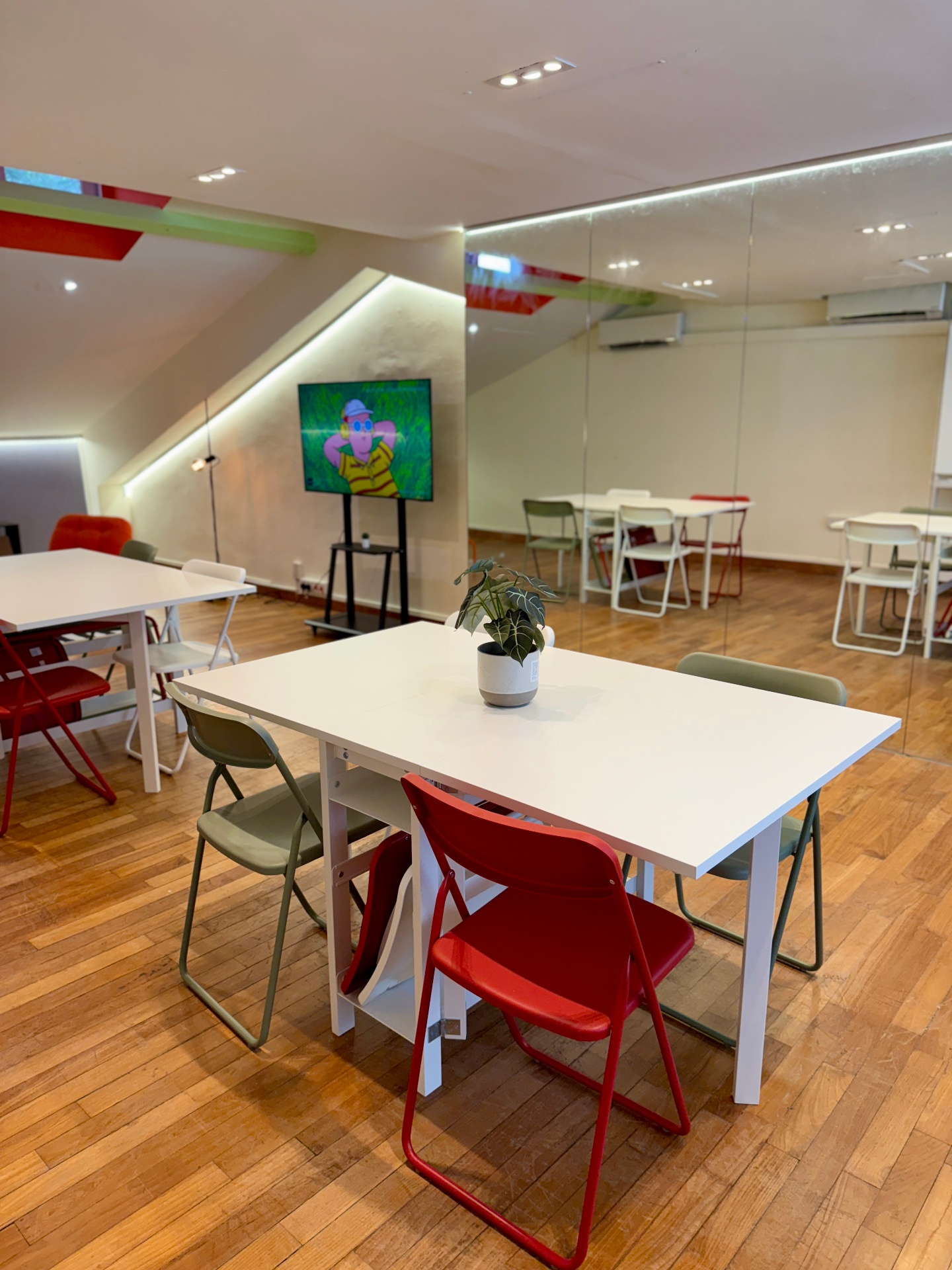 Workshops, talks & community nights